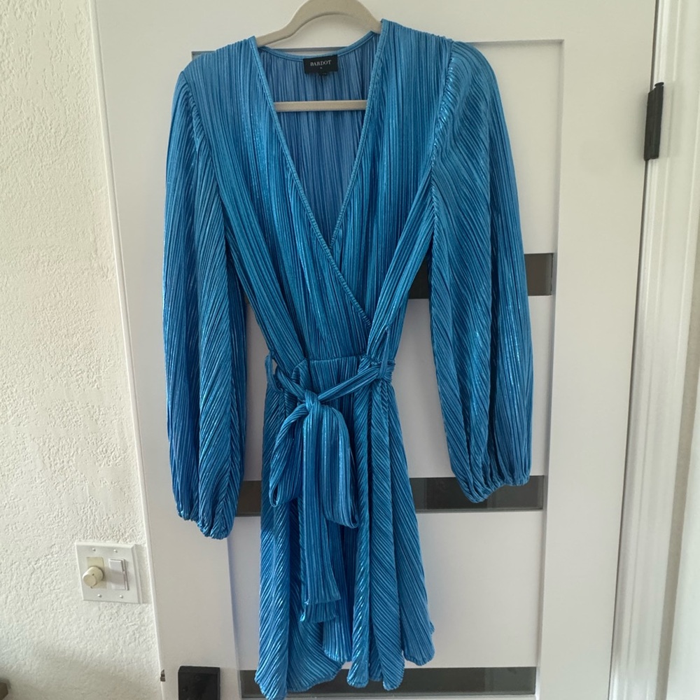 Bardot Blue Long Sleeve Pleated Dress